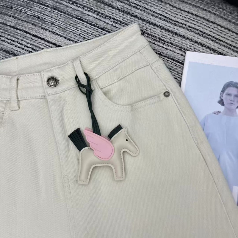 H**me5 long pants